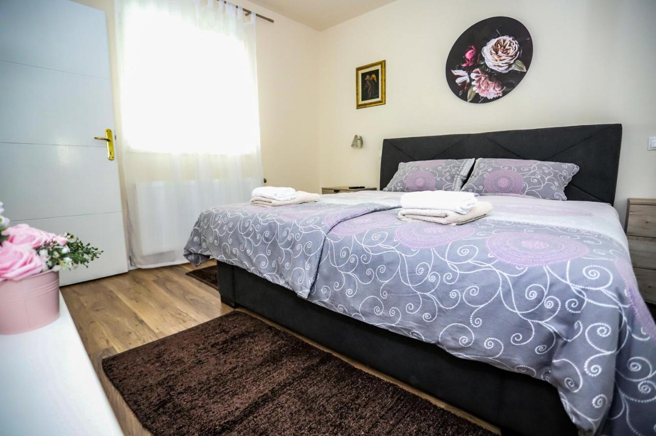 Apartman Veronika Ðakovo Bagian luar foto