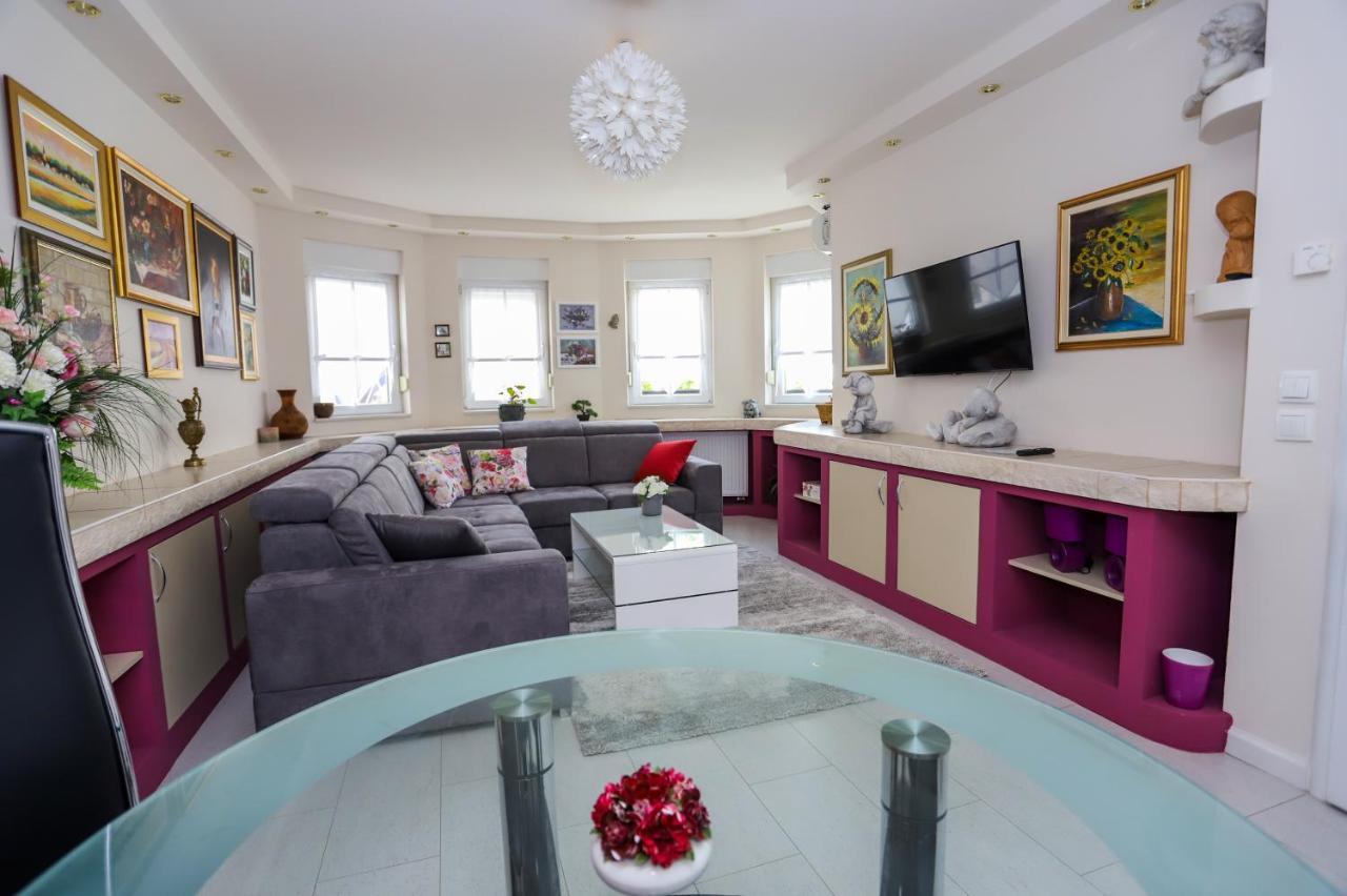 Apartman Veronika Ðakovo Bagian luar foto