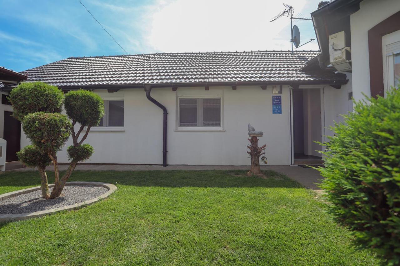 Apartman Veronika Ðakovo Bagian luar foto